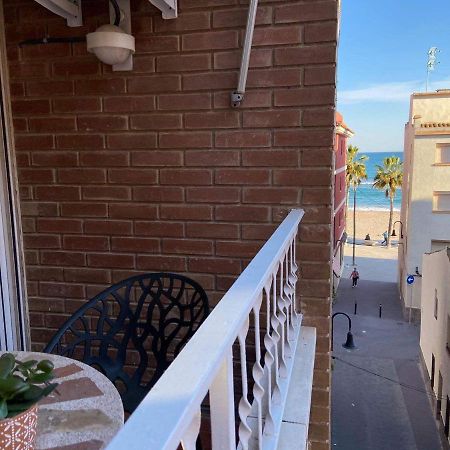 Apartamento A 1 Minuto De La Playa Torredembarra Exterior photo