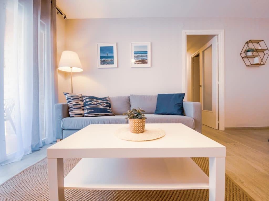 Apartamento A 1 Minuto De La Playa Torredembarra Exterior photo